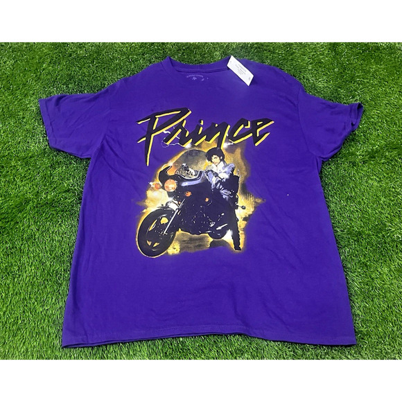 Prince Purple Rain Motorcycle Officially Licensed T-Shirt New Medium - Picture 1 of 7